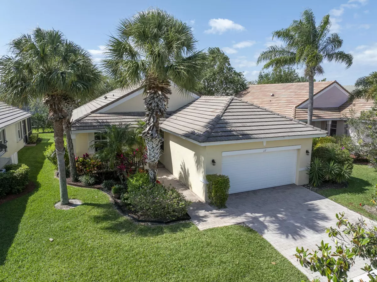 Port Saint Lucie, FL 34986,137 NW Berkeley AVE
