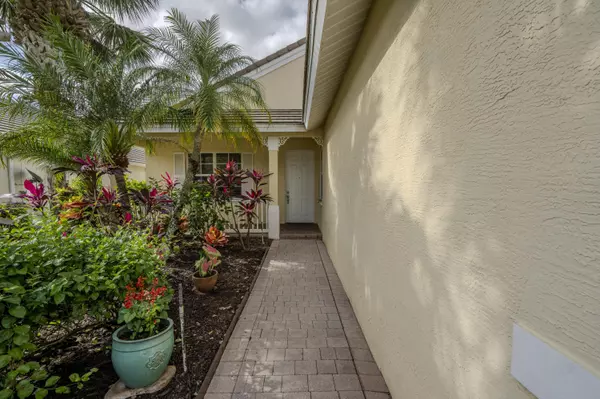 Port Saint Lucie, FL 34986,137 NW Berkeley AVE