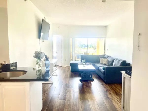 Wellington, FL 33414,2080 Greenview Shores BLVD 421