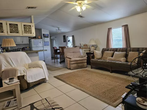 West Palm Beach, FL 33415,88 Katrina CIR