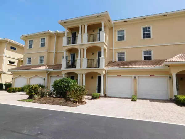 12695 SE Old Cypress DR, Hobe Sound, FL 33455