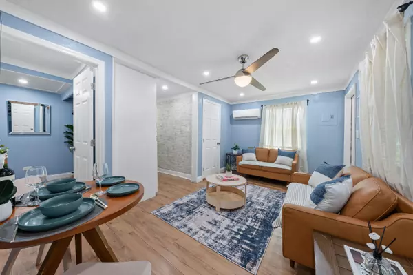 West Palm Beach, FL 33405,420 Avenida Alegre 3