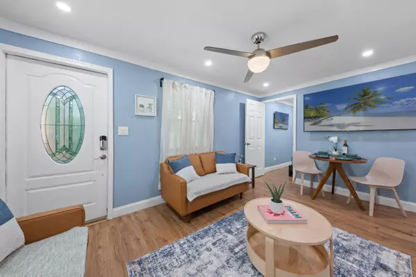 West Palm Beach, FL 33405,420 Avenida Alegre 3