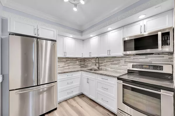 15496 Lakes Of Delray 107 BLVD 107, Delray Beach, FL 33484