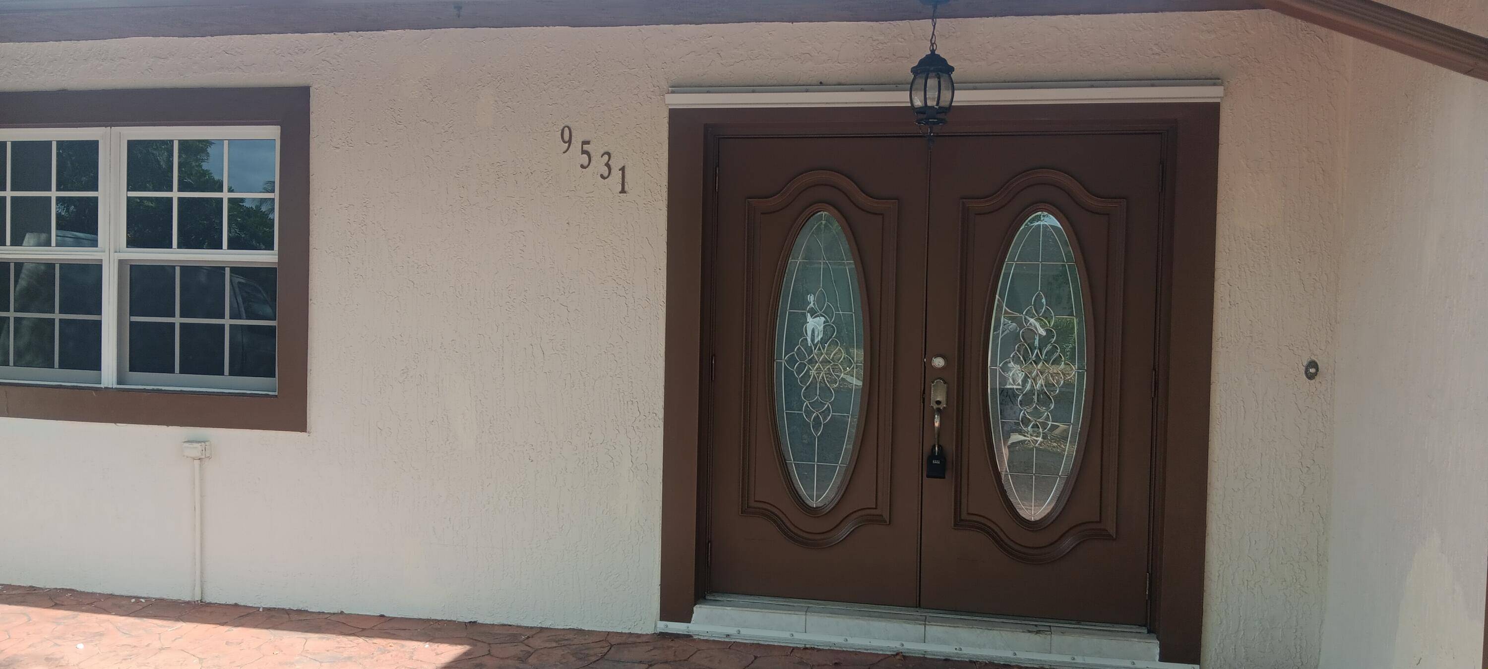 Pembroke Pines, FL 33024,9531 NW 8th ST