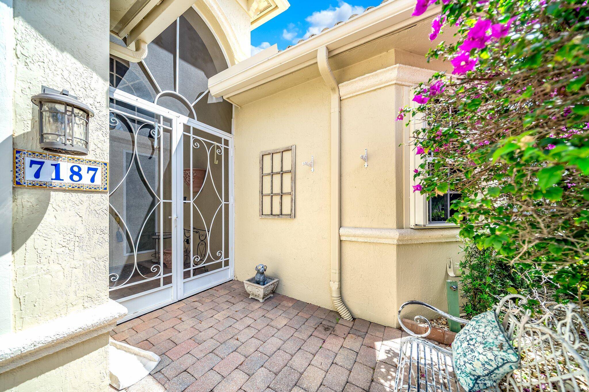 Boynton Beach, FL 33437,7187 Veneto DR