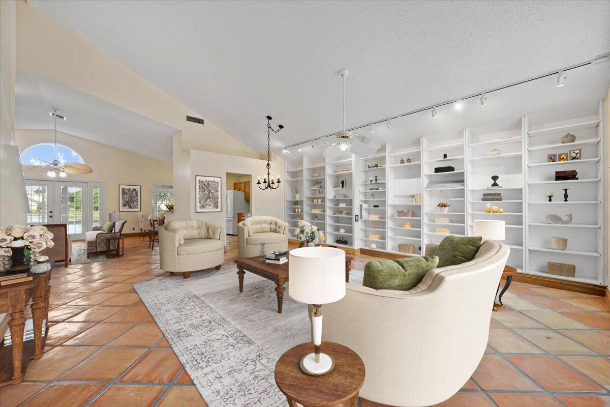 Greenacres, FL 33413,2231 Soundings CT