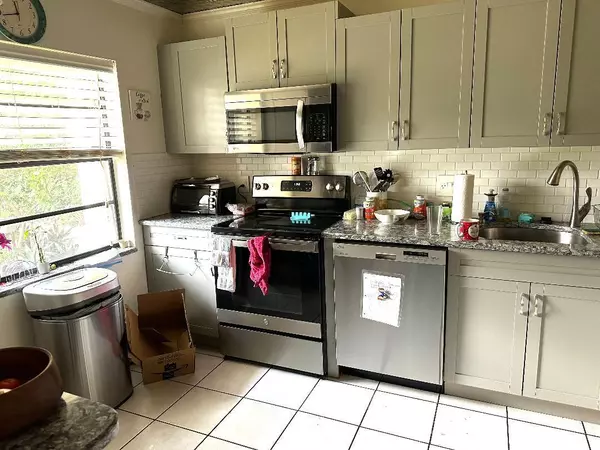 Boca Raton, FL 33433,21848 Arriba Real A