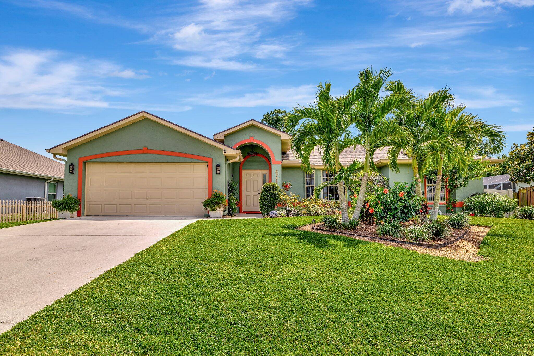 6777 NW Abigail AVE, Port Saint Lucie, FL 34983