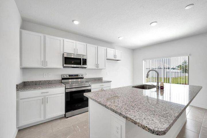 Port Saint Lucie, FL 34986,5812 NW Gerald CIR