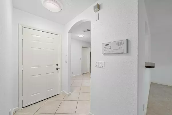 Riviera Beach, FL 33407,7106 Hawks Nest TER