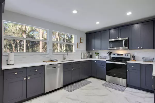 Palm Beach Gardens, FL 33418,8397 N 159th CT