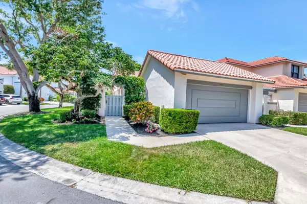 Boca Raton, FL 33486,21687 Cromwell CIR