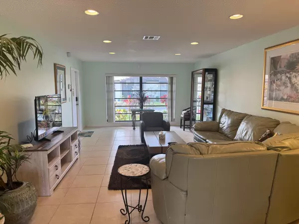 Boynton Beach, FL 33436,4941 Dovewood RD A