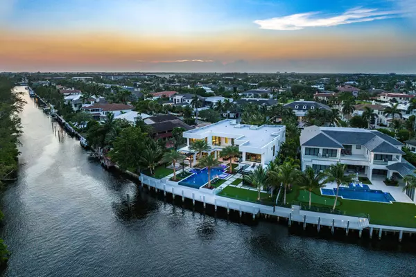 Boca Raton, FL 33432,372 E Alexander Palm RD