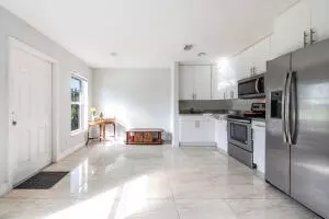 West Palm Beach, FL 33409,2449 Saranac AVE