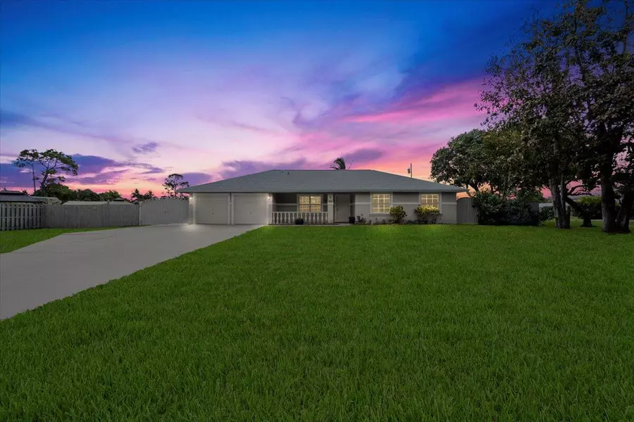 932 Cracker ST, West Palm Beach, FL 33413