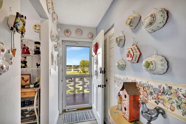 Lake Worth, FL 33461,2812 S Garden DR 308