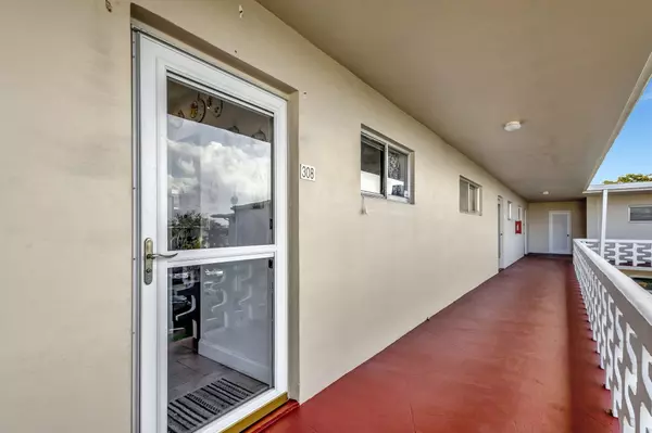 Lake Worth, FL 33461,2812 S Garden DR 308