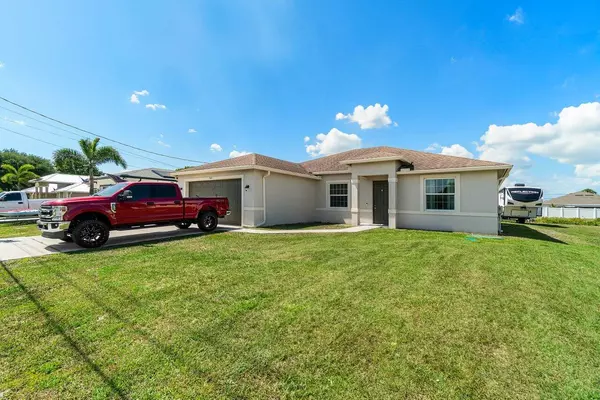 Port Saint Lucie, FL 34953,969 SW Mcdevitt AVE