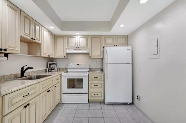 Delray Beach, FL 33484,161 Normandy D