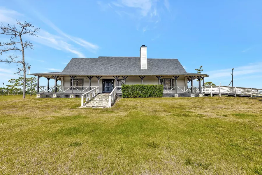 6575 NE 96th AVE, Okeechobee, FL 34972