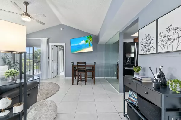 Port Saint Lucie, FL 34953,1676 SE Green Acres CIR Ii203