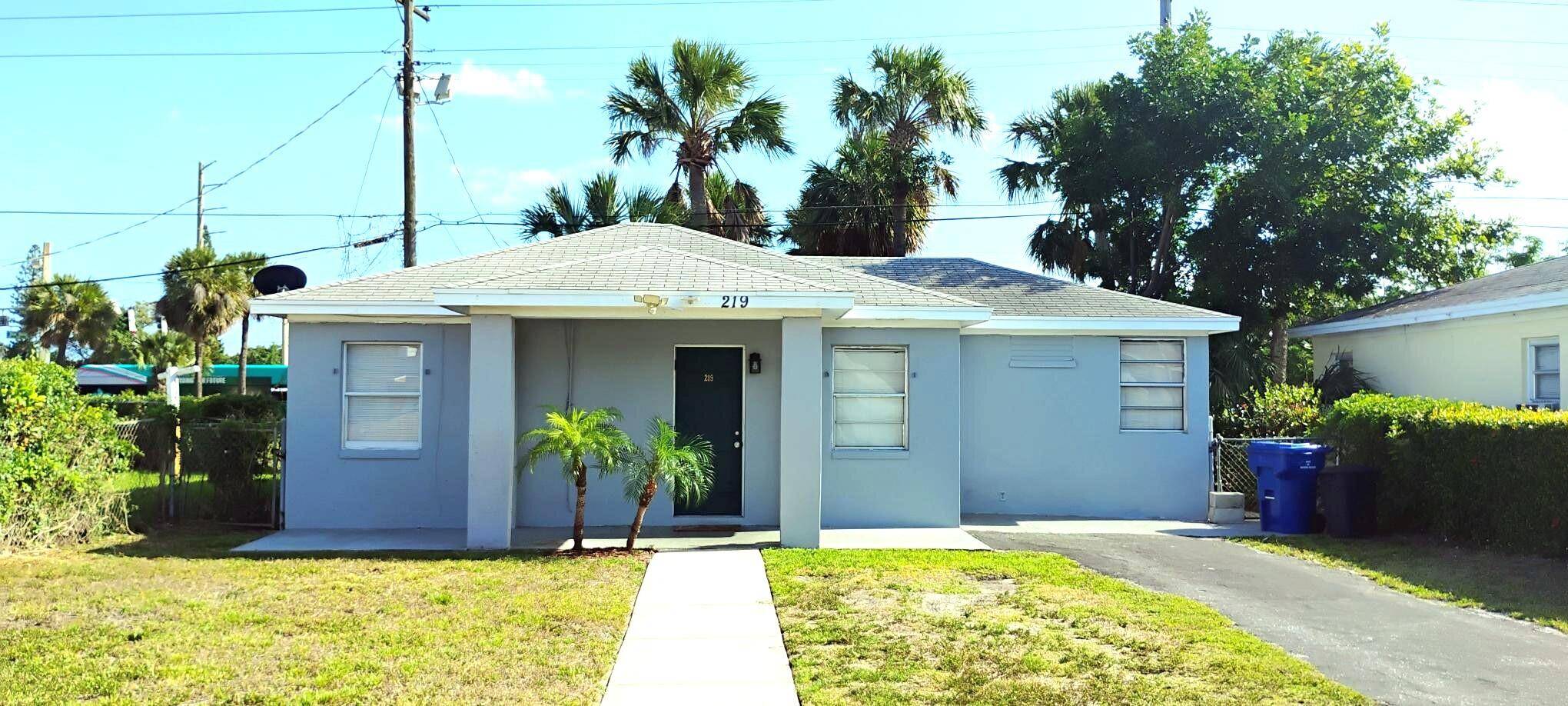 219 W 27th ST, Riviera Beach, FL 33404