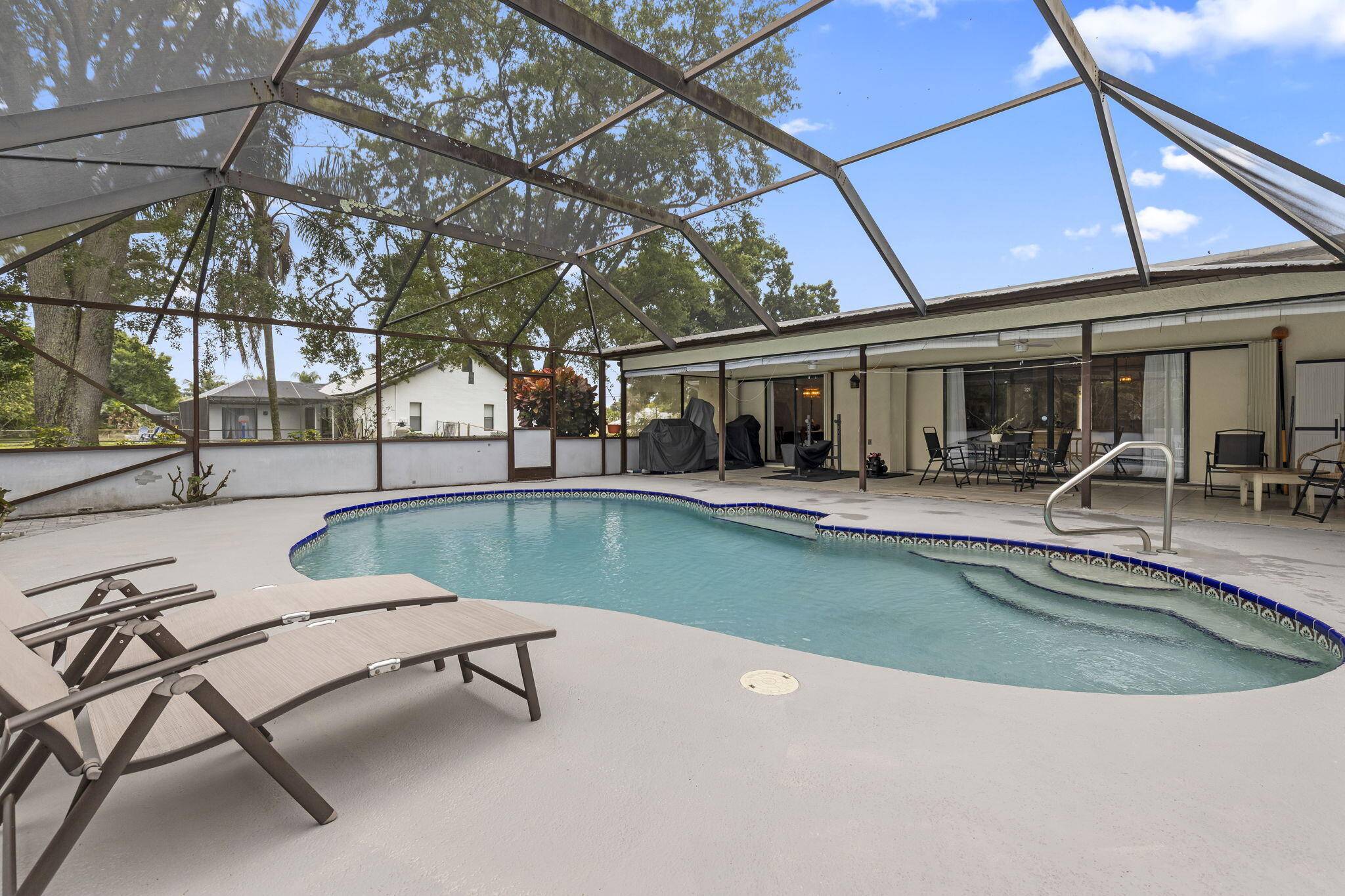 Port Saint Lucie, FL 34952,2237 SE Flanders RD