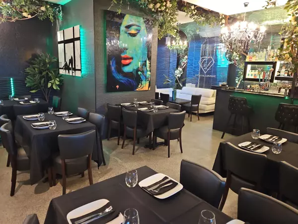 Sunny Isles Beach, FL 33160