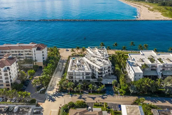 Palm Beach Shores, FL 33404,106 Inlet WAY 304