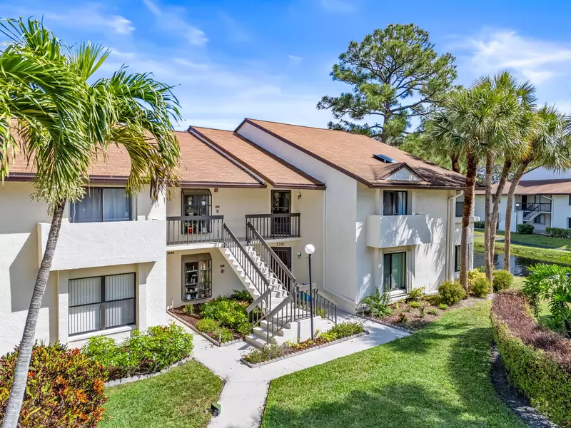 3392 Lucerne Park DR, Greenacres, FL 33467