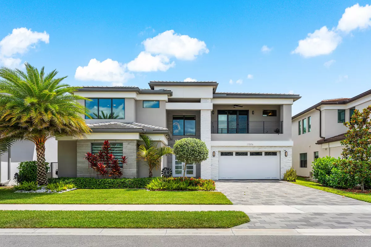 Boca Raton, FL 33496,17076 Rainbow Falls TRL