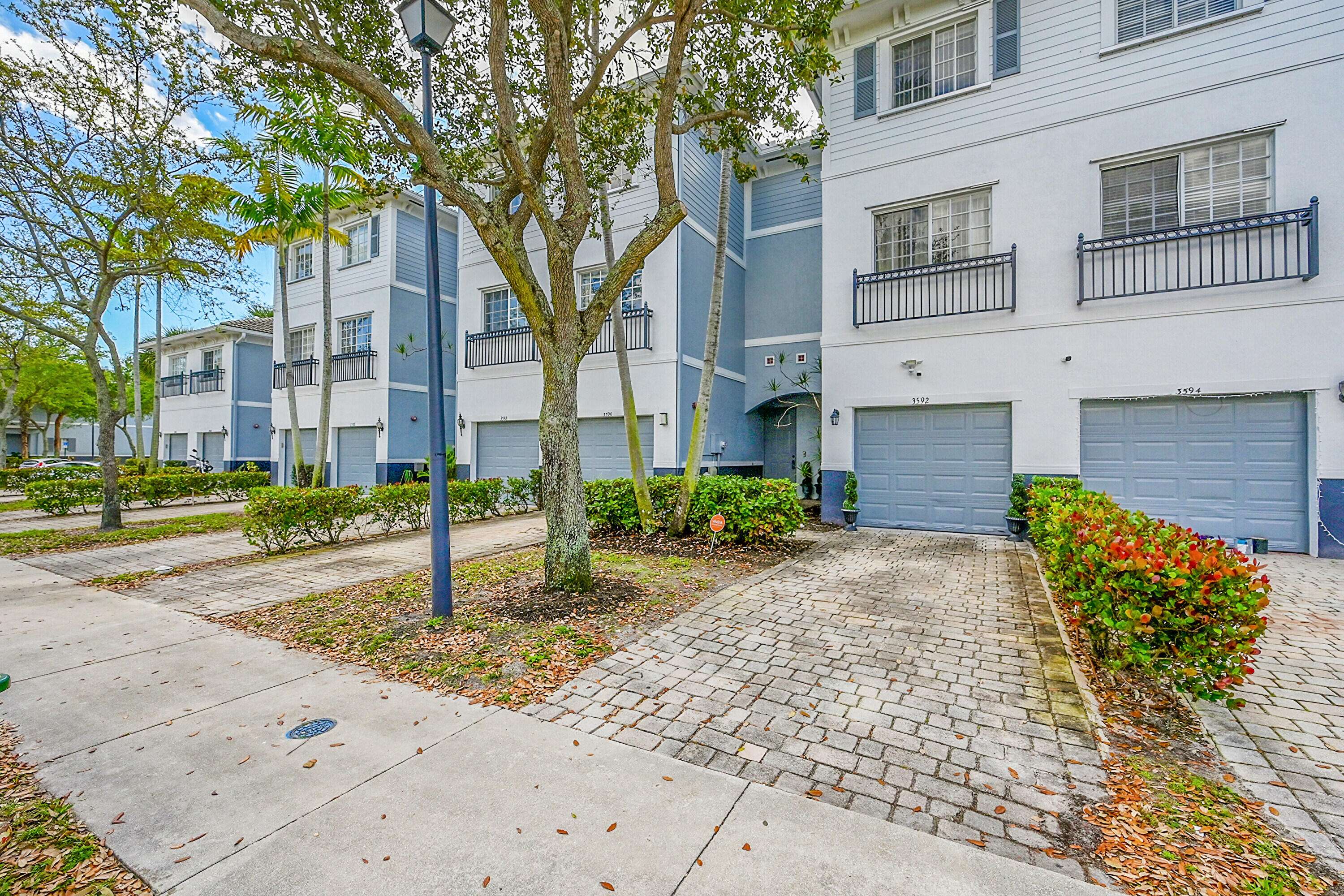 Lauderhill, FL 33311,3590 NW 14 CT 3590