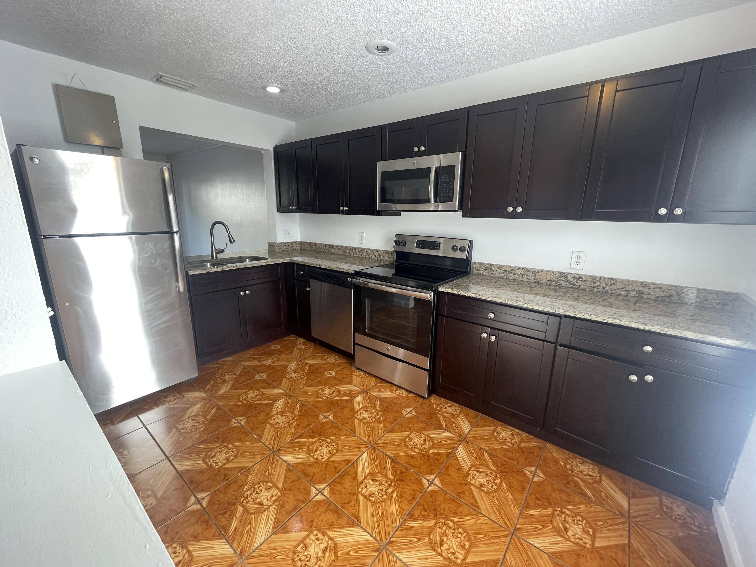5089 Breckenridge PL 23, West Palm Beach, FL 33417