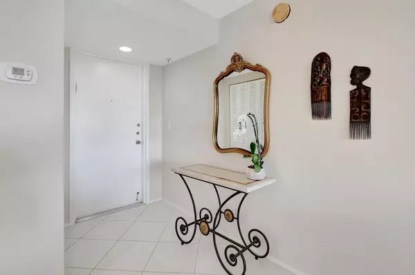 Boca Raton, FL 33434,1625 Bridgewood DR