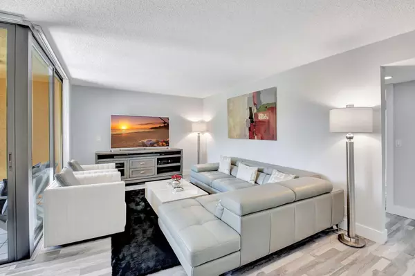 Delray Beach, FL 33444,2255 Lindell BLVD 4103