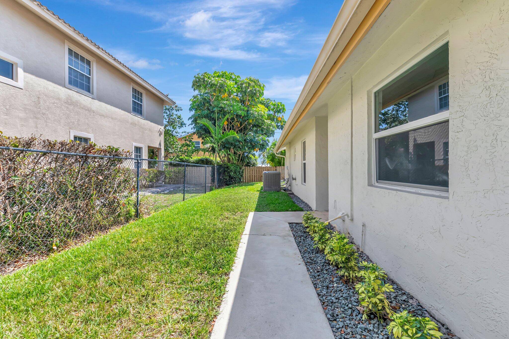 Delray Beach, FL 33483,3121 Florida BLVD