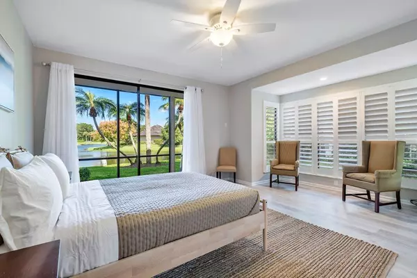 Wellington, FL 33414,11842 Pebblewood DR 102