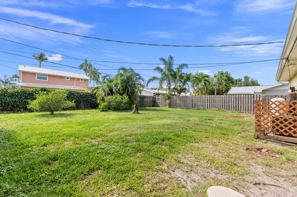 Palm City, FL 34990,3090 SW Edwards AVE