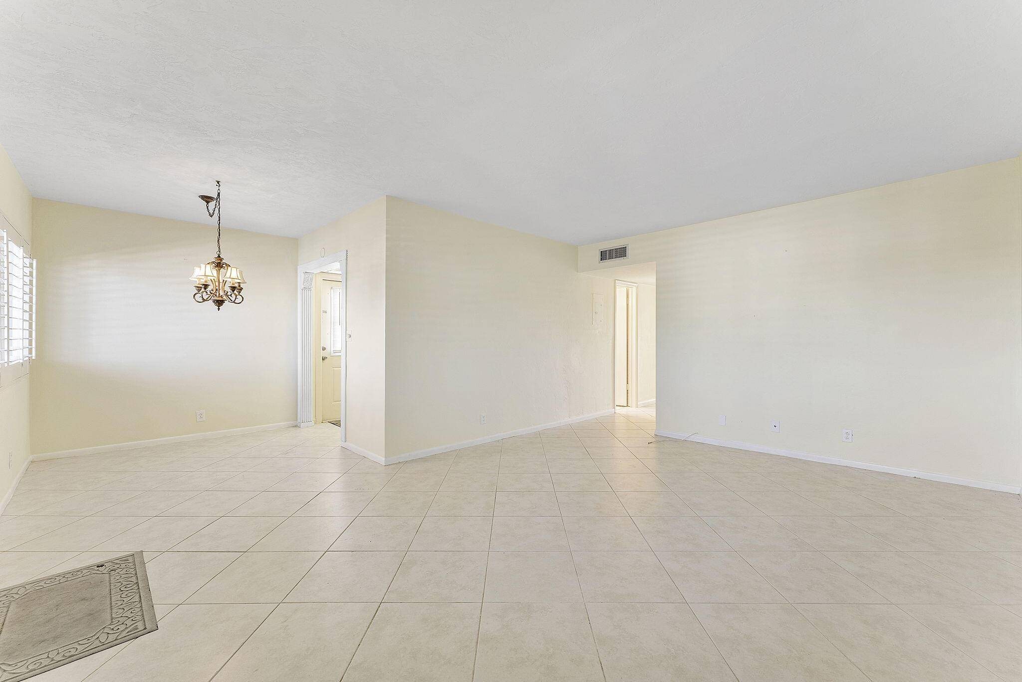 Lake Worth, FL 33461,2381 Sunset AVE 217