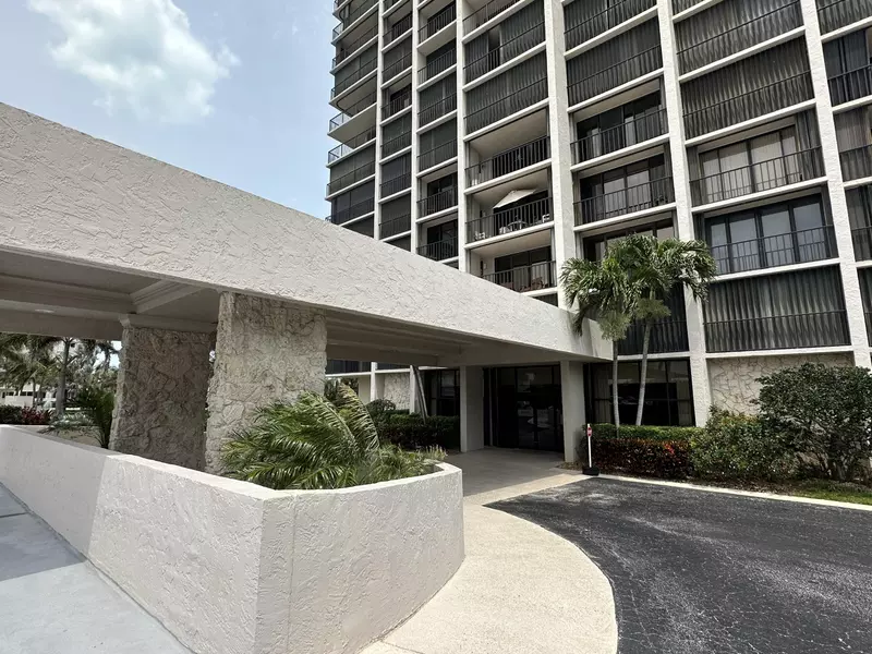 5047 N Highway A1a Ph-2, Hutchinson Island, FL 34949