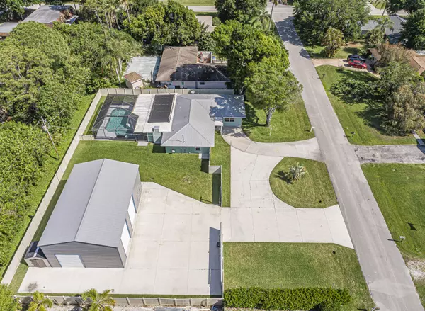 Vero Beach, FL 32962,185 23rd AVE