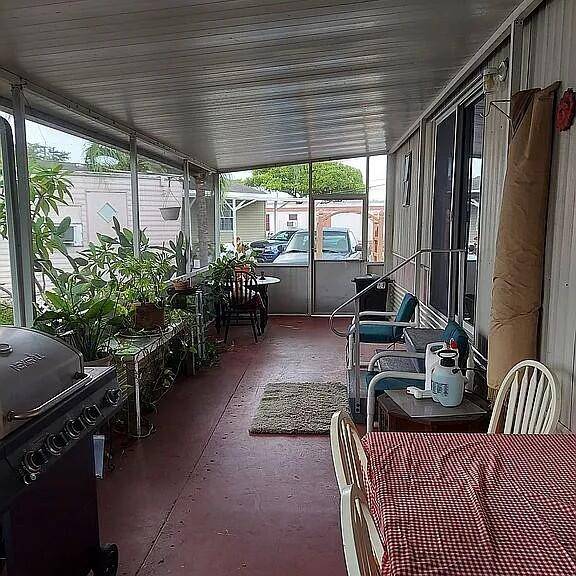 1037 NE 63rd ST, Fort Lauderdale, FL 33334