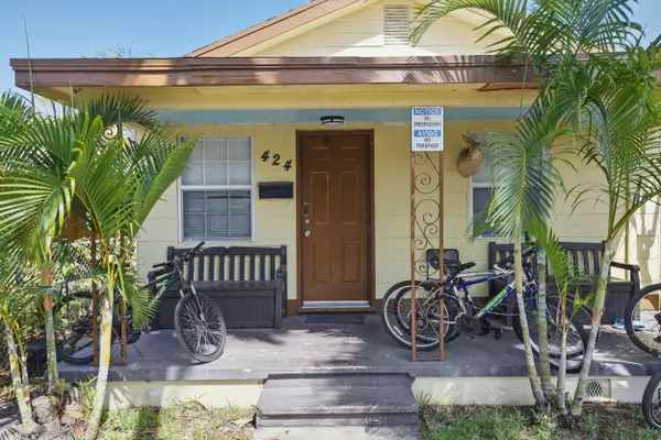 424 S E ST, Lake Worth Beach, FL 33460