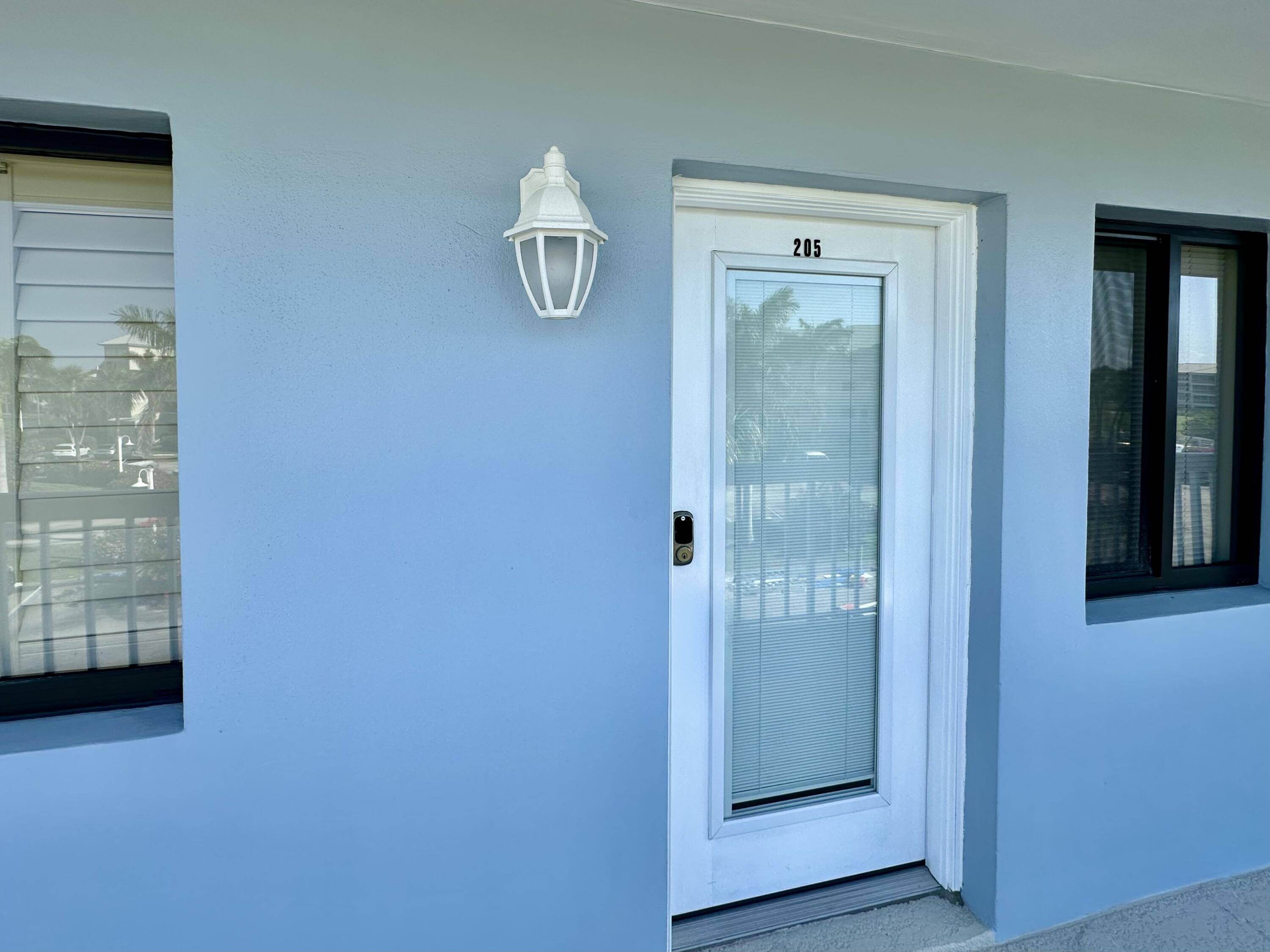 Stuart, FL 34996,20 NE Plantation RD 205