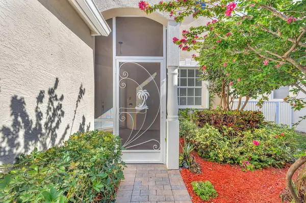 Royal Palm Beach, FL 33414,119 Canterbury PL