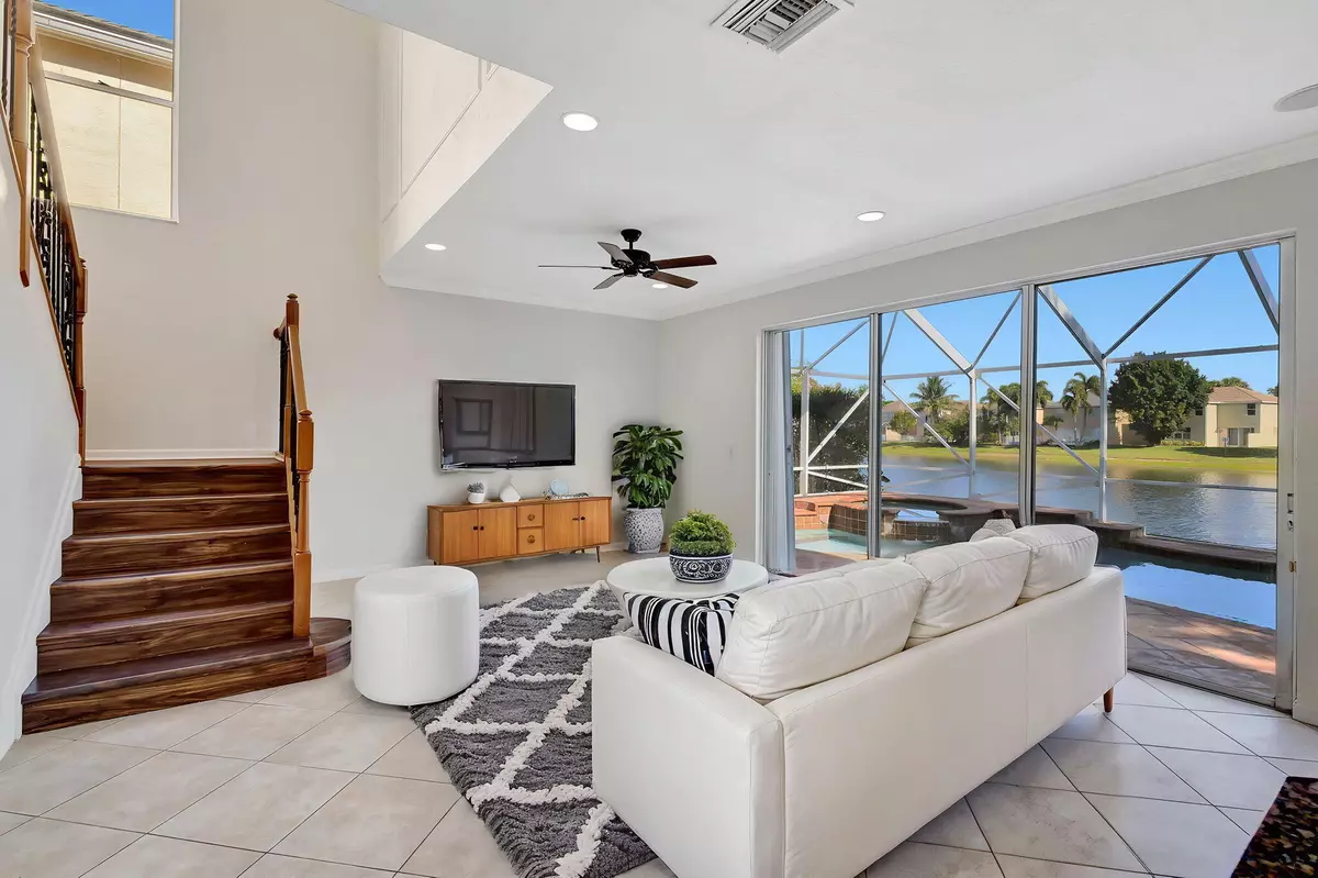 Royal Palm Beach, FL 33414,119 Canterbury PL