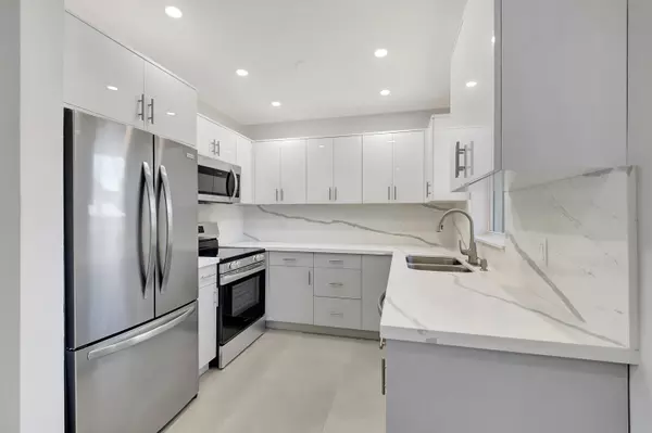 Delray Beach, FL 33444,525 Ibis DR