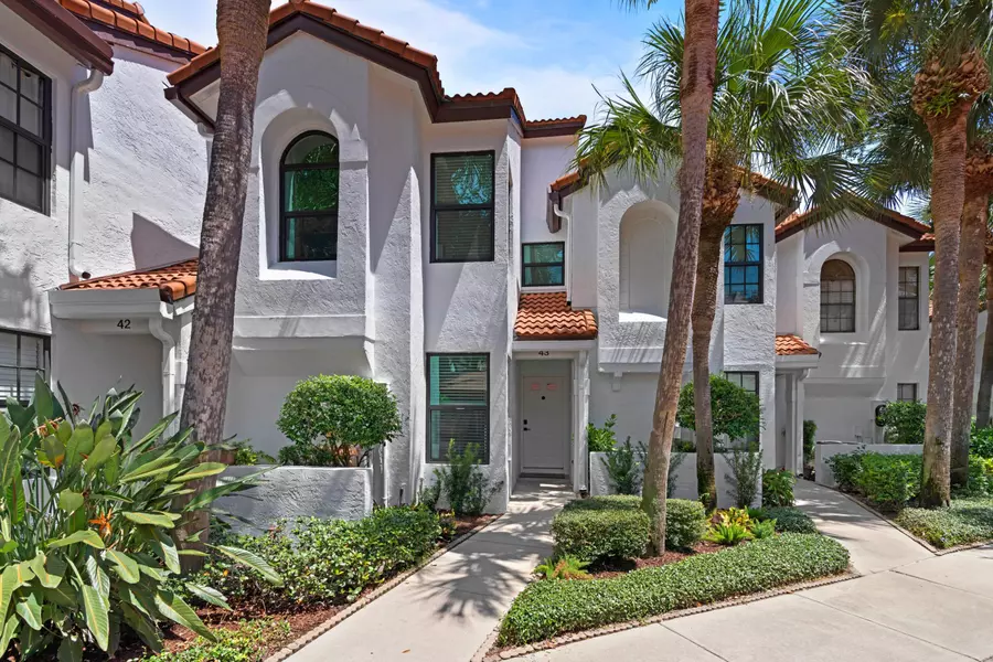 2339 Treasure Isle DR 43, Palm Beach Gardens, FL 33410